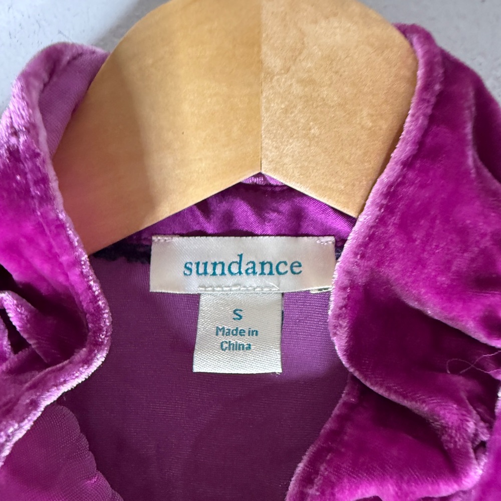 Sundance Magenta Velvet Button-Down Shirt - Picture 4 of 8